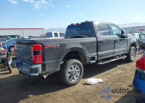 2024 Ford F-250 Xlt z USA, uszkodzony, nr VIN 1FT7W2BN6REF17952